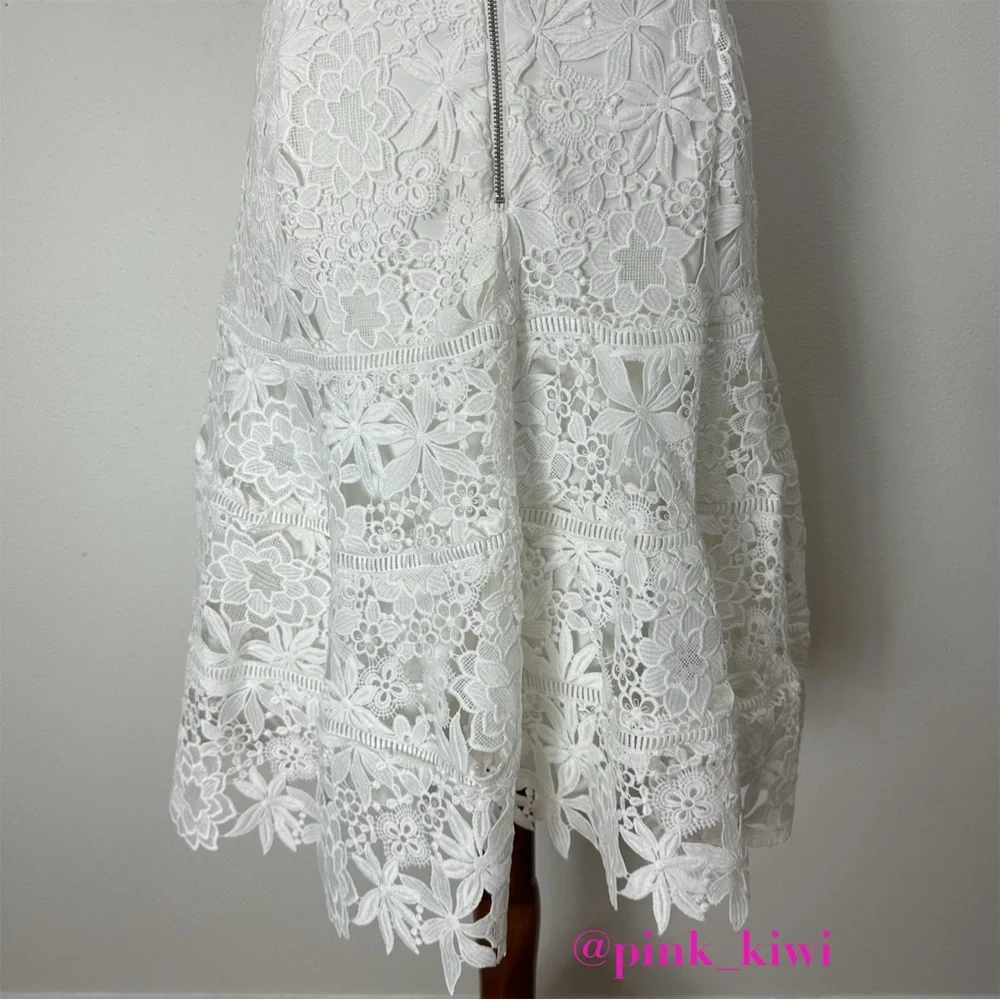 ⬇️REDUCED❗️Bardot Elise Lace Cocktail Dress - Picture 15 of 17